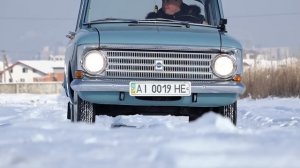 Как ведёт себя зимой Москвич на советской резине? Москвич Иж 408 зимний тест драйв.
