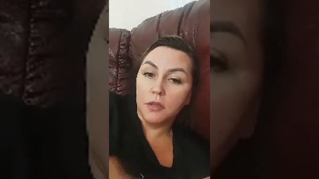 Лилия Муллагалиева төрле витаминнар эчеп вирусны җиңәргә өйрәтә.