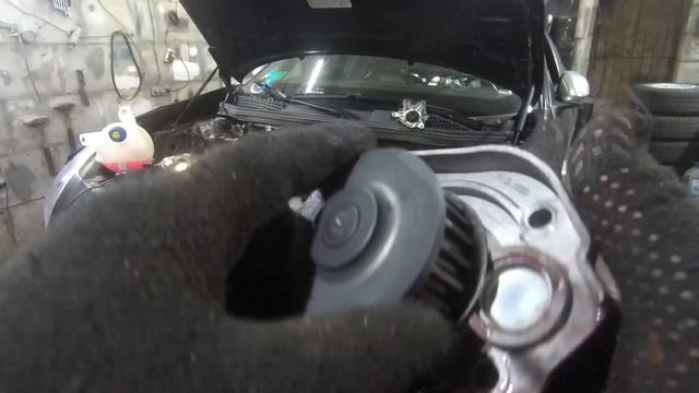 Замена ремня ГРМ на Alfa Romeo Giulietta 1.4. Replacing The Timing Belt On Alfa Romeo Giulietta 1.4