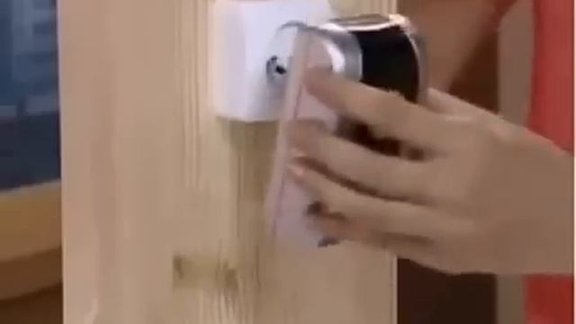 ElectricitySavingBox смотреть онлайн