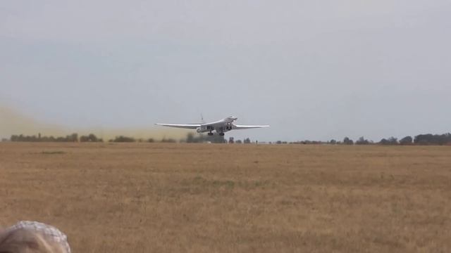 Взлёт Ту-160 смотреть онлайн