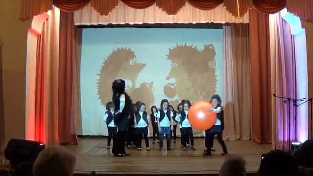 Танец Ежики. Колчеданский ДК смотреть онлайн