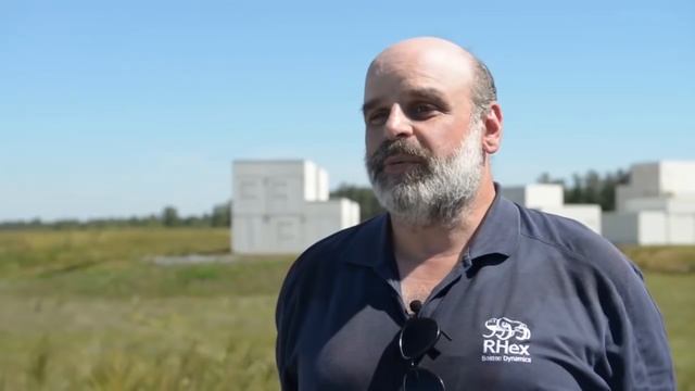 Военный робот 