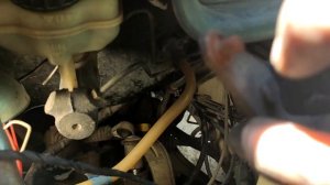 Не включается ,плохо включается задняя передача Mercedes Vito Замена скользящей втулки квадратика