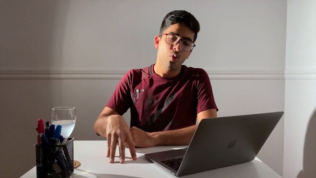 Programmer Reacts: Airbnb dumped React Native (the complete explanation) смотреть онлайн