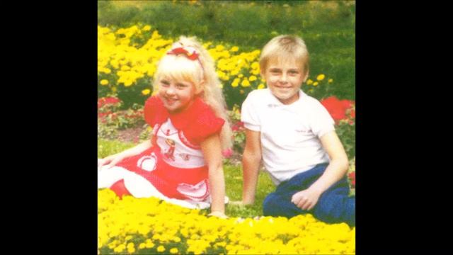 11. Дуже часто мені в житті тяжко буває - Вася И Ира Степанчук смотреть онлайн