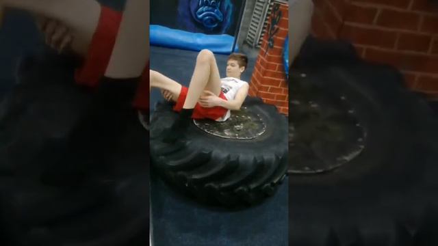 ПОПАЛИ ПРОСТО В ГИГАНСКИЙ ПАРК РАЗВЛЕЧЕНИЙ/ 26 ДНЕЙ ЧЕЛЛЕНДЖ/КТО ПЕРВЫМ ПРЫГНЕТ ПОЛУЧИТ 100000$ смотреть онлайн