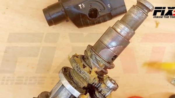Makita SDS Plus Rotary Hammer, HR2020 Restoration (Stator Rewinding)