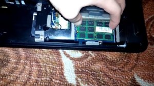 Почему ноутбук не видио оперативку в биосе