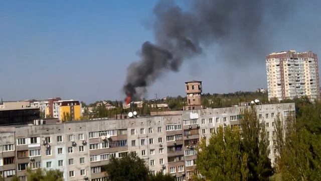 Калининский район возле Обжоры Донецк 27 08 2014 смотреть онлайн