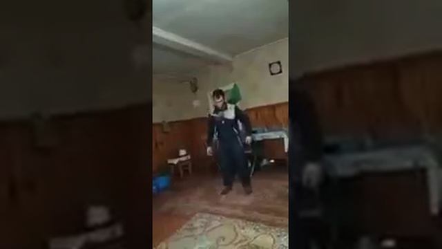 ПРИКОЛ. БОЙ С ТИГРОМ смотреть онлайн