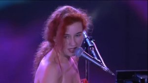 Smells Like Teen Spirit – Tori Amos song Live 1992