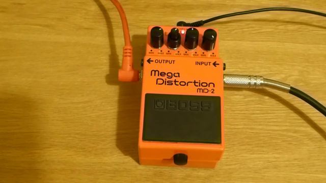 Boss MD2 Mega Distortion (Bass) смотреть онлайн