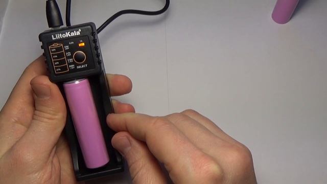 Универсальное зарядное устройство для всех типов аккумуляторов LiitoKala Lii-100 смотреть онлайн