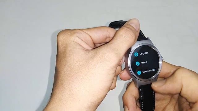 TCL MT10G Smart Watch with Heart Rate-Review & Hands On смотреть онлайн