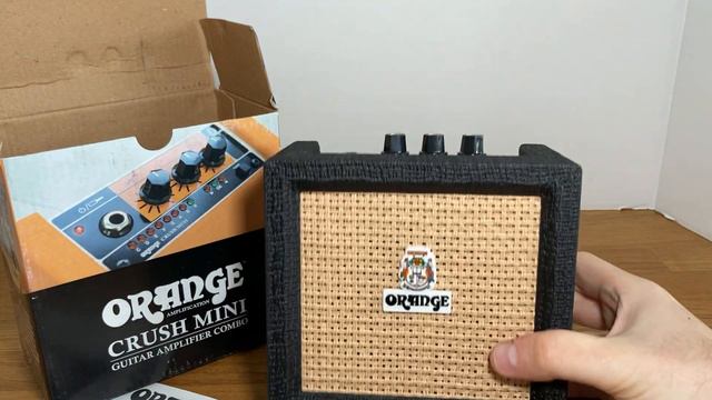 Black Orange Crush mini 3 watt guitar amp unboxing смотреть онлайн