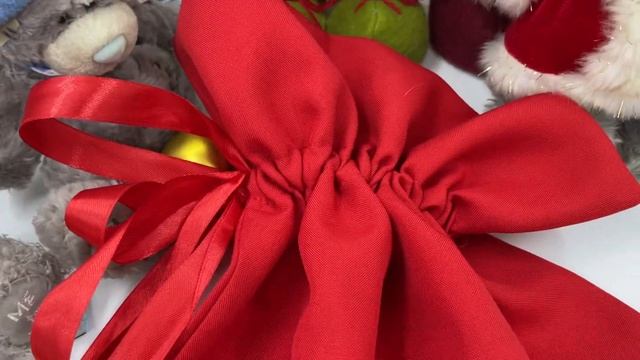 Новорічні мішечки для подарунків 34*46 см смотреть онлайн