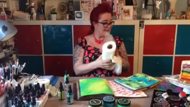 Painting with Baby Wipes and Blending Tools with Dyan Reaveley смотреть онлайн