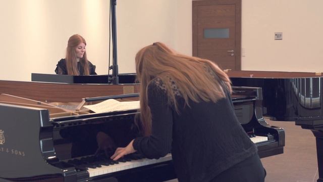 S. Rachmaninov: La Nuit l’amour (Suite op.5) - Clara & Marie Becker смотреть онлайн