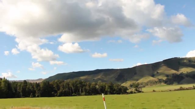 New Zealand Twin Peaks (music video by Ian O'Malley) смотреть онлайн