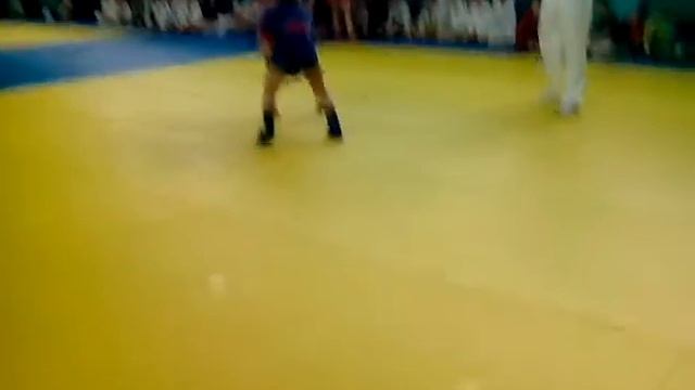 Самбо 19.04.15 1я схватка смотреть онлайн