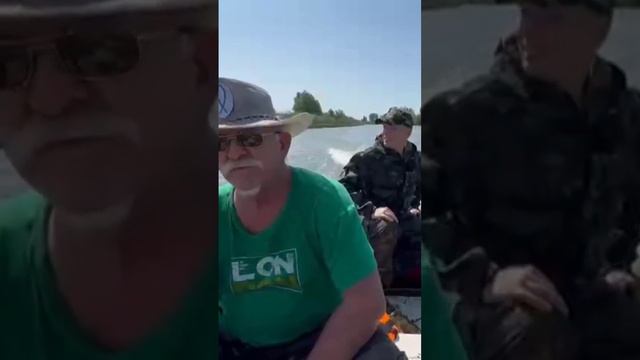 Мужской отдых. Рыбалка в Астрахани. 😎💪🏻 #рыбалка #туризм #отдых #астрахань #путешествие #друзья смотреть онлайн