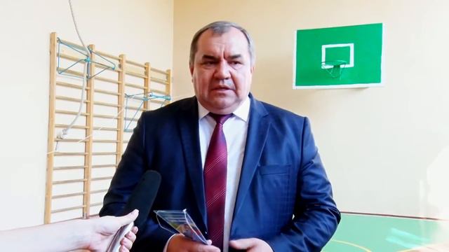 В школе №5 отремонтировали спортзал 04 09 2017 смотреть онлайн