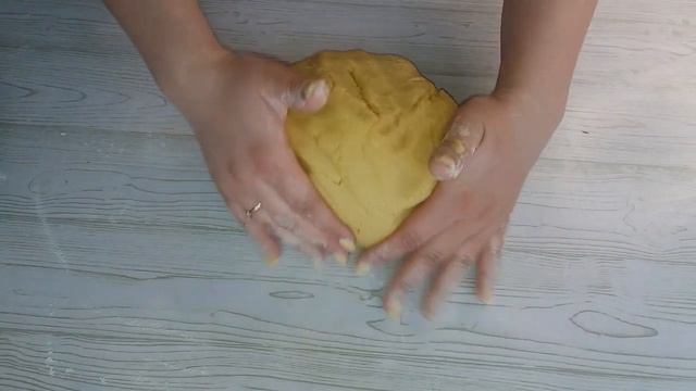 Орешки со сгущенкой из нашего детства. Рецепт вкусного печенья. Как приготовить орешки со сгущенкой смотреть онлайн