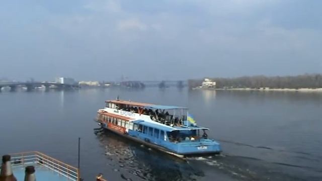 Речной трамвайчик смотреть онлайн