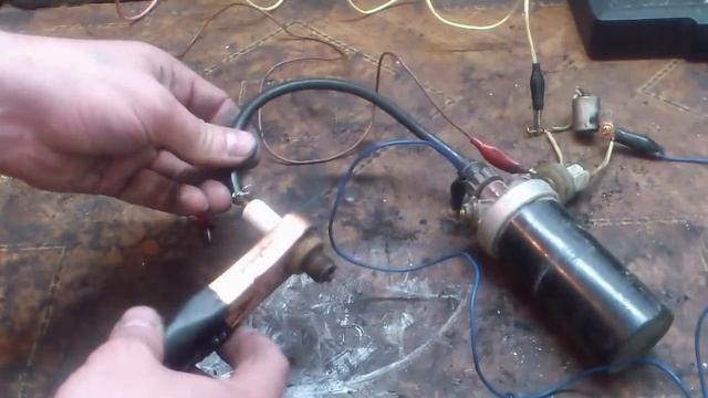 Простая проверка катушки зажигания! Проверяем напряжением! смотреть онлайн