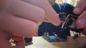 как подключить джойстик к сервоприводу на Ардуино уно