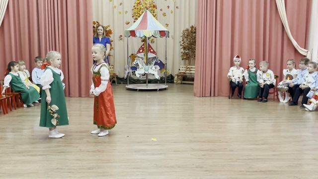 Праздник осени 2021 в старшей группе №11 "Тигрята" смотреть онлайн