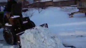Минитрактор ,Зима.MOV