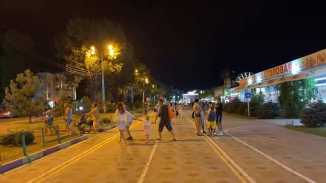 #Анапа. Прогулка по ночному Джемете. 26.07.2021. смотреть онлайн