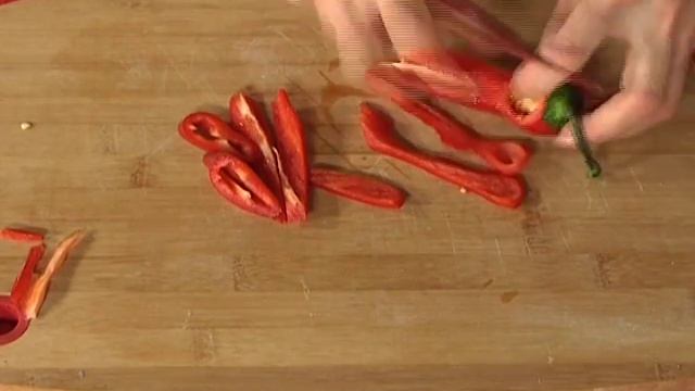 Что Есть. Кукурузные лепешки с ветчиной и фасолью смотреть онлайн