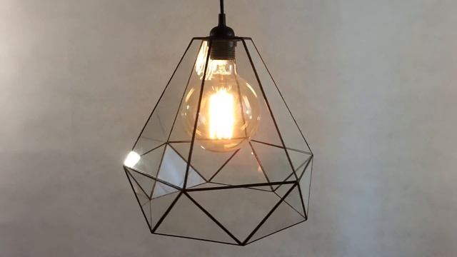 Витражная люстра смотреть онлайн