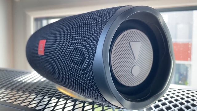 JBL Charge 4 - PHONK BASS TEST?? смотреть онлайн