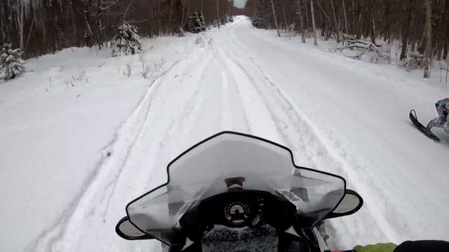 2014 Polaris INDY 550 LXT Upper Michigan Powder смотреть онлайн