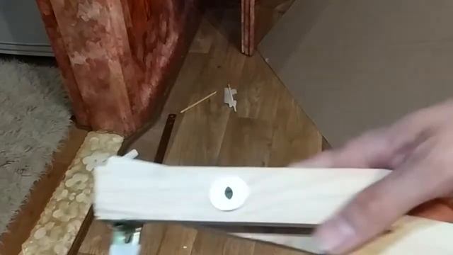 Независимость горизонтального и вертикального движений. Падение и бросок шариков установкой смотреть онлайн