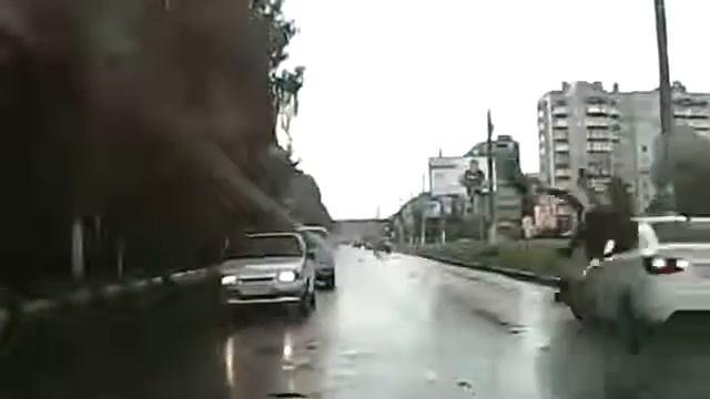 Мотоцикл на встречке смотреть онлайн