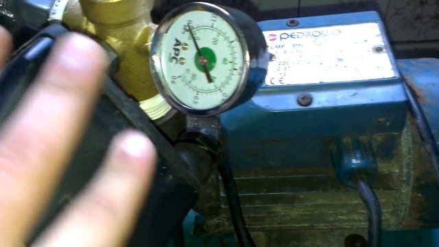 Почему не включается насосная станция? Две основные причины!!! смотреть онлайн