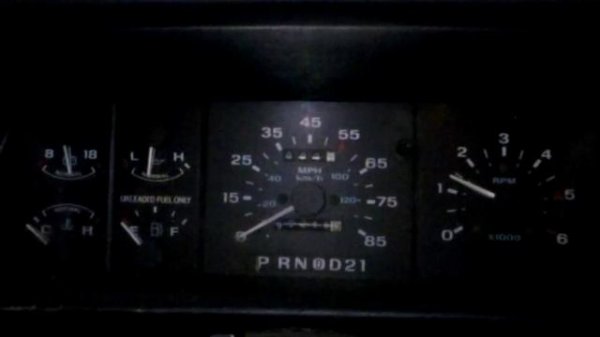 93 Ford Explorer wont stay running please HELP!!!