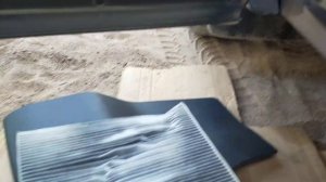 Замена салонного фильтра на Ниссан Х-Трейл кузов Т-31 2008г.