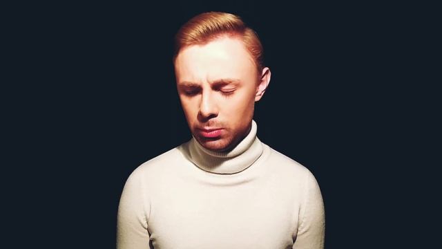 Владислав Кузьминых - "Это был день, но он был не тот..." смотреть онлайн