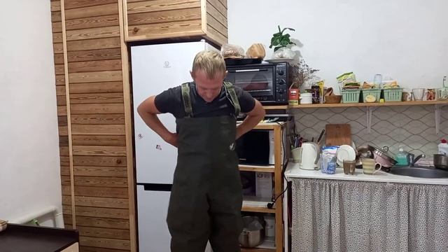 Первая зарплата на ЮТУБ.Теперь будем с рыбой!!!"Выходные будни".Мастерим из поддонов. смотреть онлайн