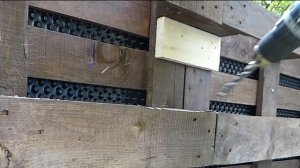 Высокая грядка своими руками. Грядки из поддонов своими руками.