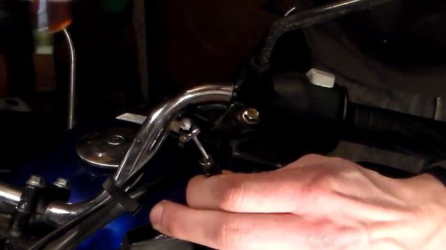 Как смазать трос сцепления на мотоцикле YAMAHA YBR 125 смотреть онлайн