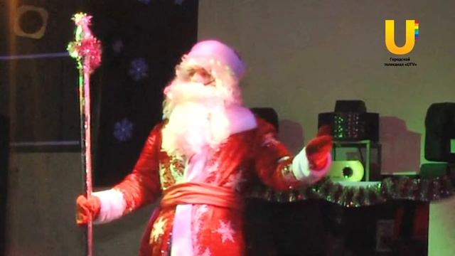 Во дворце молодежи начались марафоны новогодних праздников. смотреть онлайн