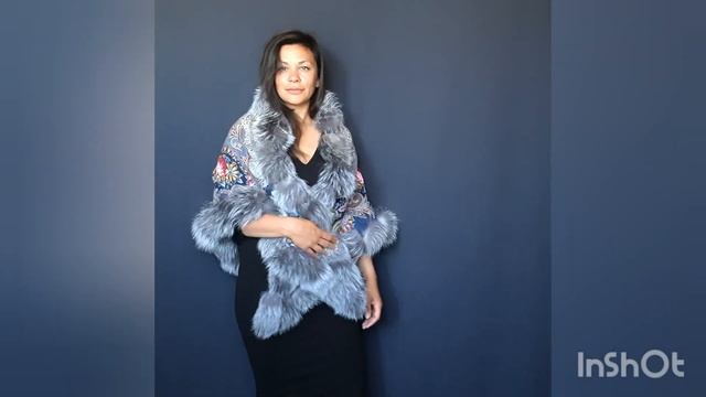 Павлопосадский платок «Сон бабочки» с мехом чернобурки (кусочки). смотреть онлайн