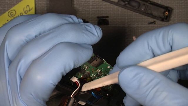 How to change the battery in FLIR ONE PRO LT 3. Generation for iOS iPhone смотреть онлайн